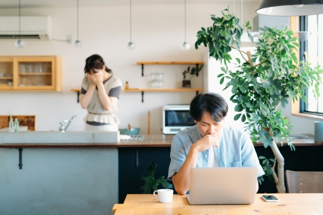 大阪で素行調査・浮気調査の探偵なら費用明確「ライト探偵事務所」へ｜画像